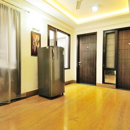 อาร์อาร์ เรสซิเดนซี Hotel เดลี ภายนอก รูปภาพ