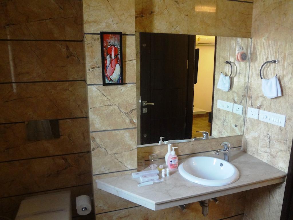 อาร์อาร์ เรสซิเดนซี Hotel เดลี ห้อง รูปภาพ