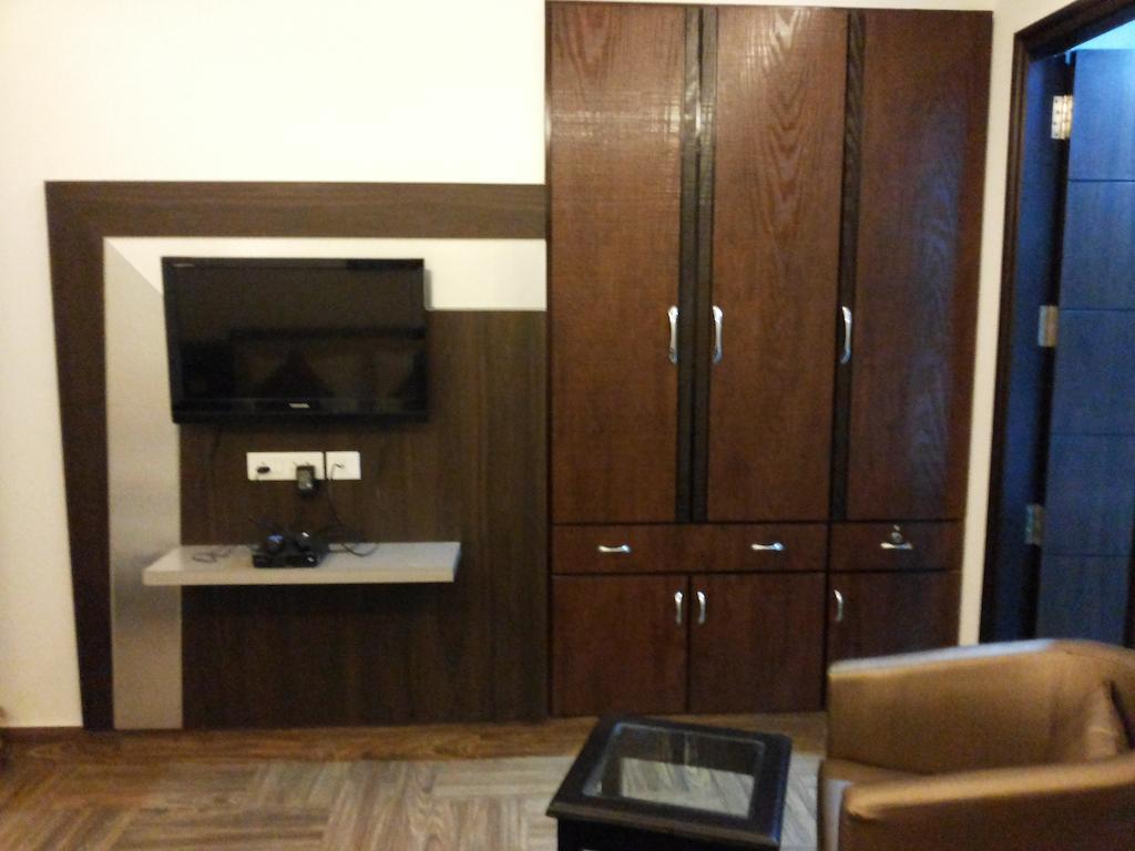 อาร์อาร์ เรสซิเดนซี Hotel เดลี ห้อง รูปภาพ