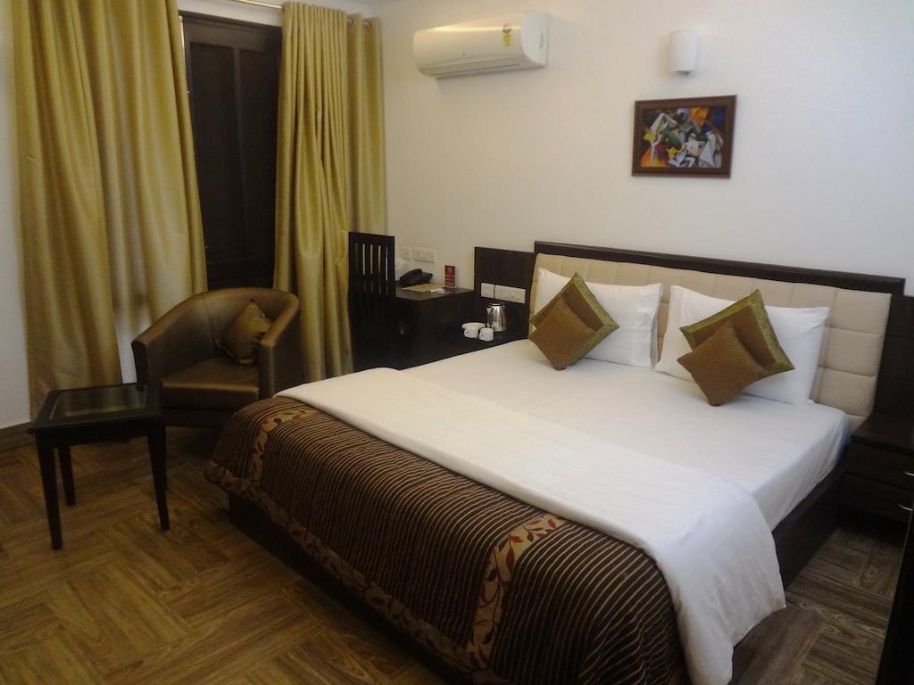 อาร์อาร์ เรสซิเดนซี Hotel เดลี ห้อง รูปภาพ